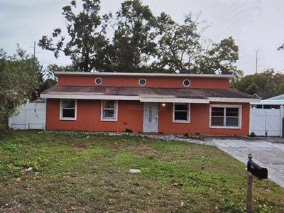 3906 Spence Ave