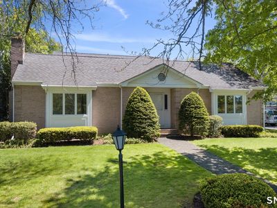 201 Jamestown Road #201