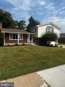 122 E Padonia Rd