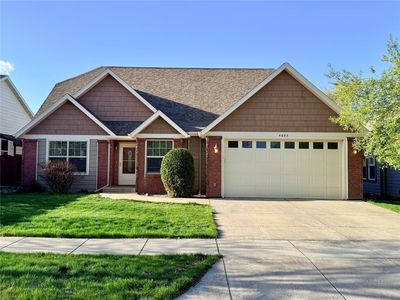 4662 Glenwood Dr
