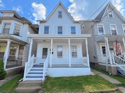 164 Bullman St