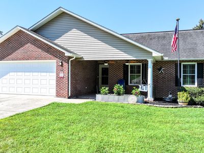 12 Grace Dr