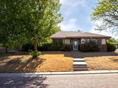 2 Havenwood Ln