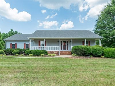 226 Augusta Dr