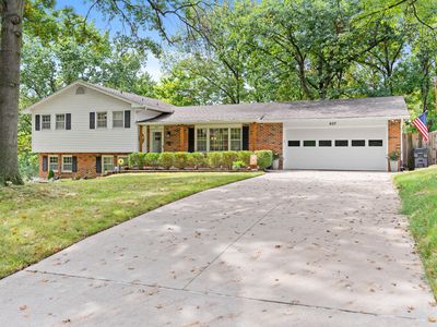 607 Longfellow Ln