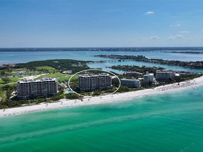 415 L Ambiance Dr #C703