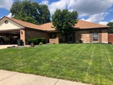 2117 Robinhood Dr