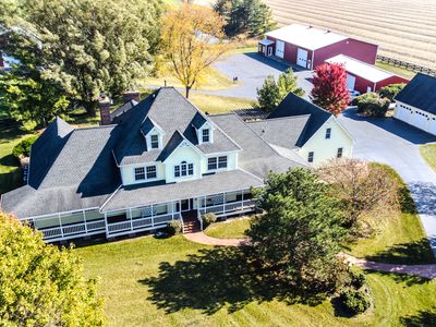 9N321 Barron Rd