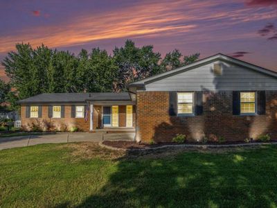 4036 Wentworth Dr