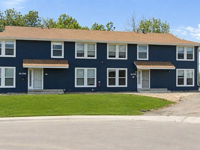 16390 E 14th Place