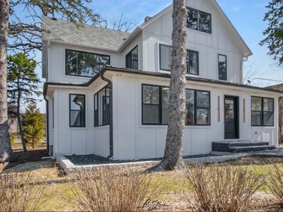217 W Main St