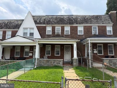 4027 Cranston Ave