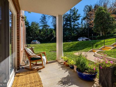 3179 Summit Square Dr APT A4