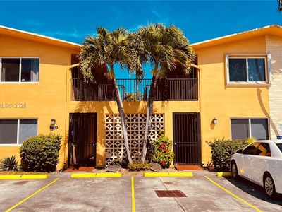 1733 Mayo St APT 11