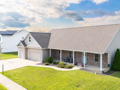 1013 Haymeadow Ln