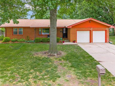 735 N Chickadee Ln