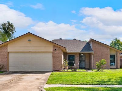1435 Lazy Spring Dr