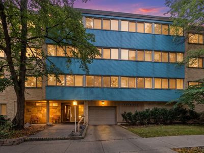 737 Ridge Ave APT 2H