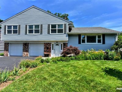 Property at 80 Dogwood Ct, Westwood, NJ