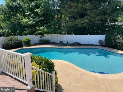 1182 Somers Rd