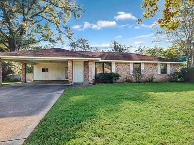 2234 Park Cir