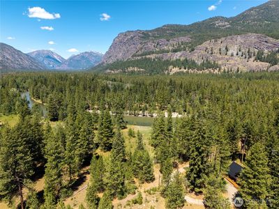 65 Mazama Pines Lane