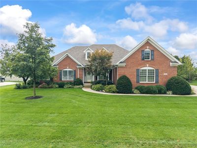2730 Meadowpoint Dr