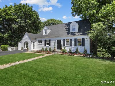 24 Island Hill Avenue