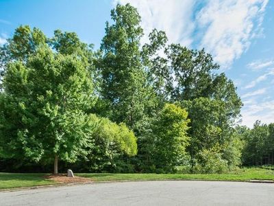 3201 Olde Sedgefield Way