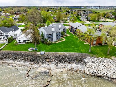 1311 Cleveland Rd W
