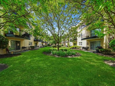 6534 N Northwest Hwy APT 3D