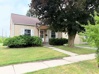 1541 Elm St