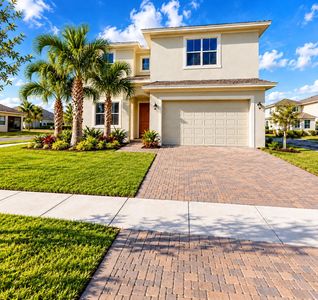 1247 NW LEONARDO Circle