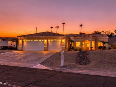 3908 Montezuma Dr