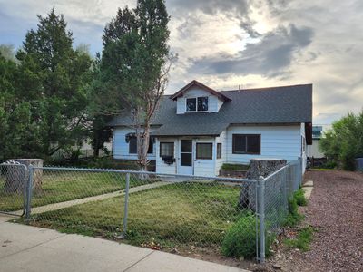 857 S Sheridan Ave