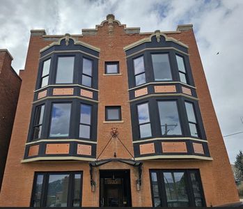 305 N Alaska St Unit 1B