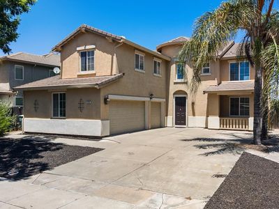 1369 Buckskin Way