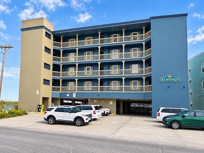 410 N Waccamaw Dr. #306