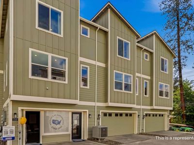 1129 W Pinewood Loop