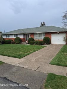 Property at 5 Monarch Rd, Hanover Township, PA