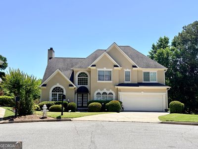 240 Forest Ct