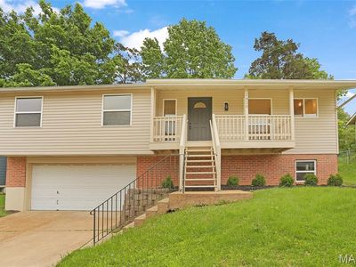 Property at 1910 Catlin Dr, Barnhart, MO