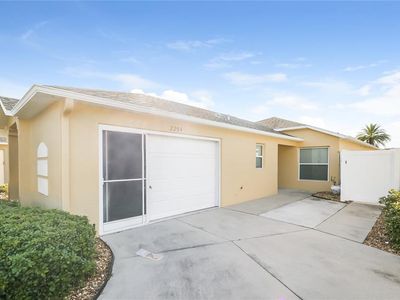 2294 Trailwinds Ter