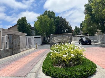6951 Knollcrest Ln APT 56
