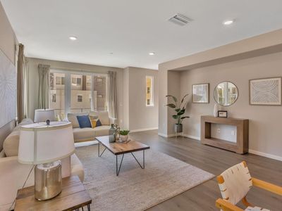 298 Agustin Narvaez St #6