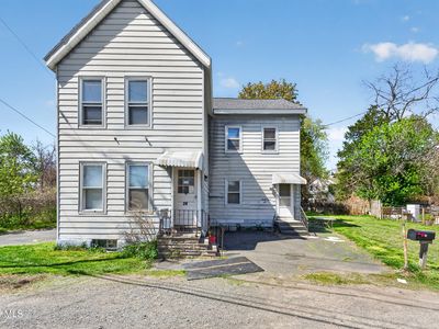 28 Mohawk Avenue