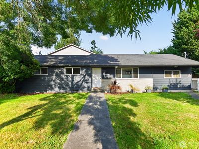 8526 8th Avenue W #A