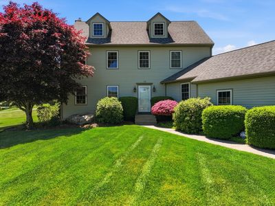 17 Stoneybrook Rd