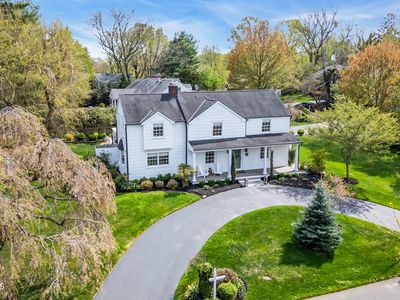 9 N Cherry Lane
