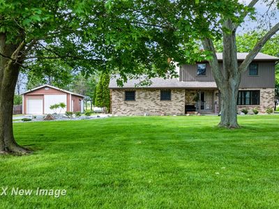 6180 W Freeland Rd